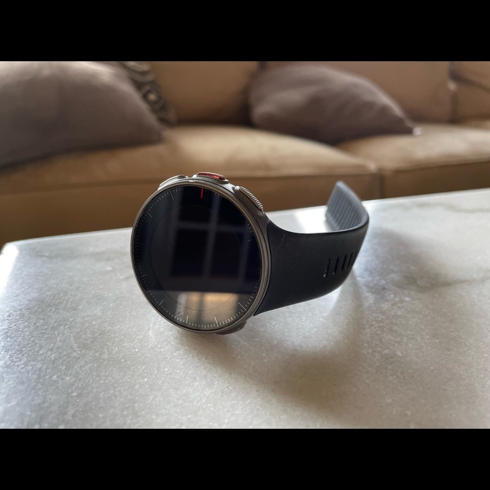Polar Vantage V fitness wearable w/ charger
